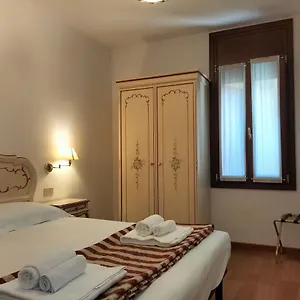 Гостевой дом Rialto Experience, Венеция