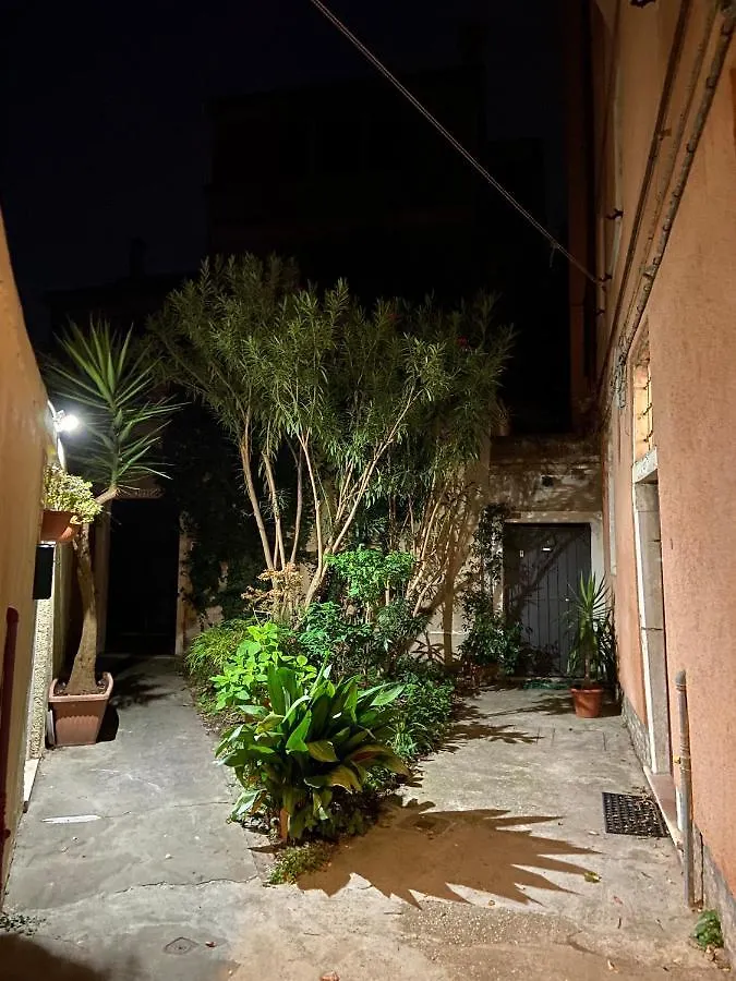 Ferienwohnung Hideaway Biennale Venedig Apartment