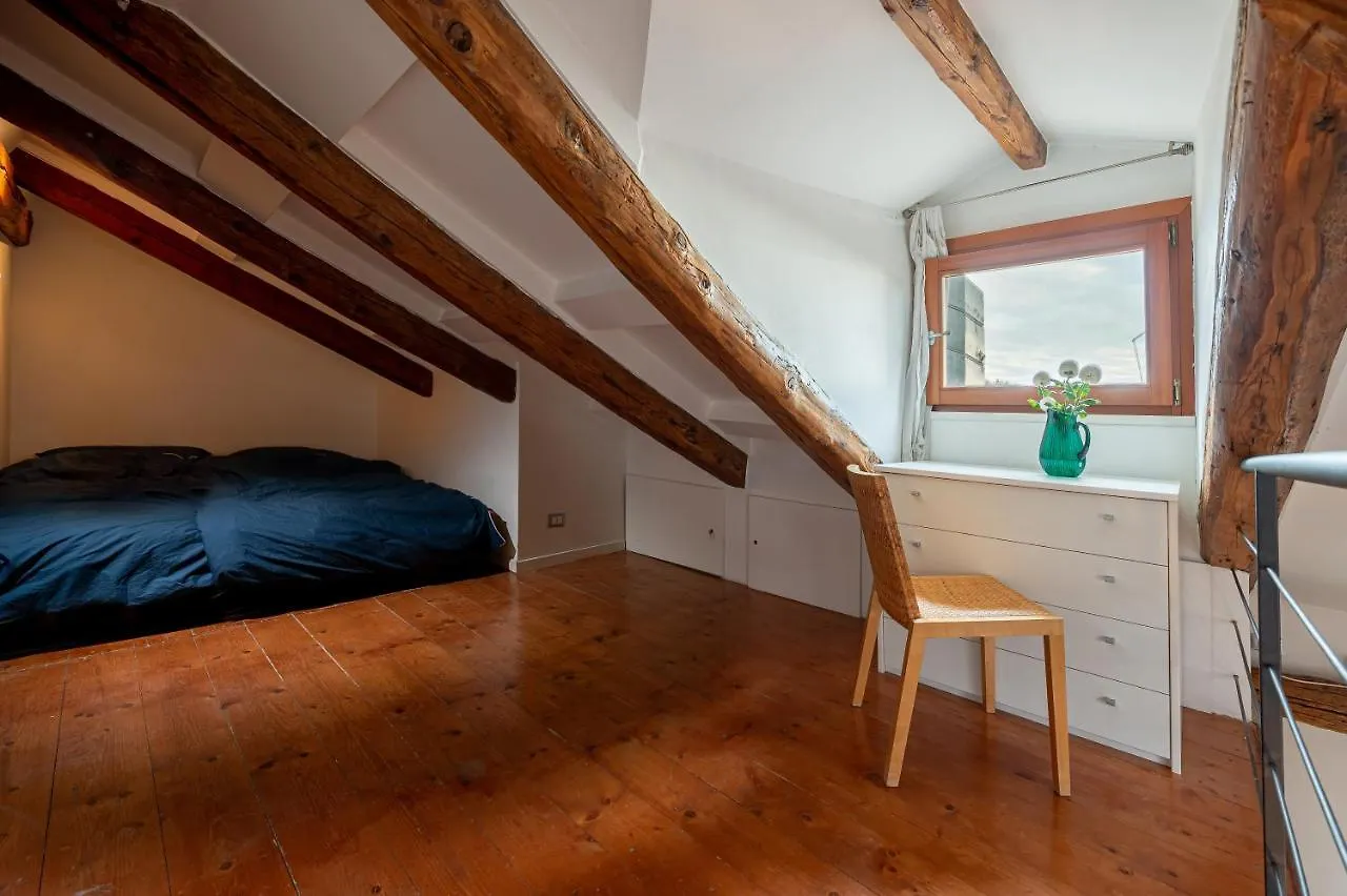 Apartment Ferienwohnung Hideaway Biennale Venedig